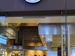 门面-奇醜的猴子咖啡(财信广场店)