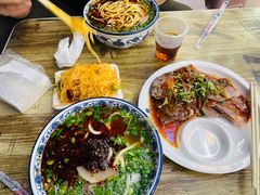 -伊穆祥牛肉面总店·清真
