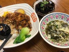 -鑫花溪牛肉米粉(凤凰街创始总店)