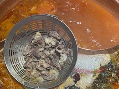 -洱火云南酸菜牛肉火锅(石景山当代商城店)