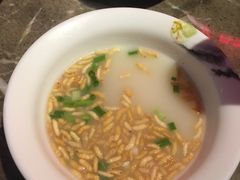 -三人行骨头王火锅(长寿店)