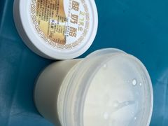 -正飞鲜奶(吐鲁番路店)