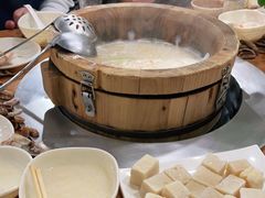 -鱼遇木桶斑鱼火锅(塔湾店)