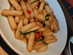 酸辣冬瓜炒藕带-吃饭皇帝大(解放西路店)