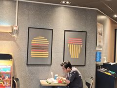 -麦当劳(CP静安店)