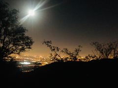 -鬼笑石后山停车场