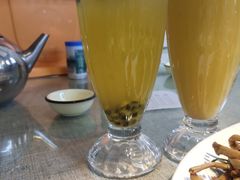 -鲜榨果汁·啤酒鱼(环岛河店)
