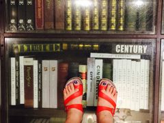 -钟书阁(松江泰晤士小镇店)