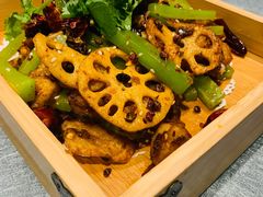 -望乡楼上海菜(日月光店)