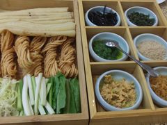 -鹊华居·地道鲁菜·海鲜·融合味(大明湖店)