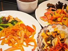 -涨巢·潮玩水疗局