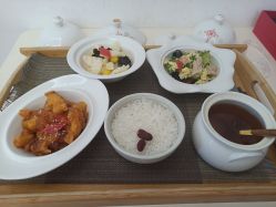 -月满阁月子中心(莲湖区店)
