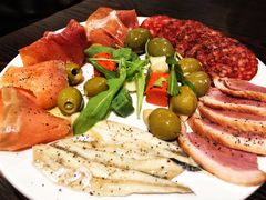 小冷切拼盘-瑞食酒馆 La Taverne Suisse