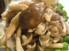 -菌海森林·非遗野生菌火锅(西山区滇池路摩根道店)