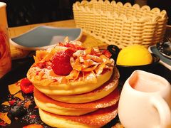 里科塔松饼配樱花汁-杂咖zacup(领展中心城店)