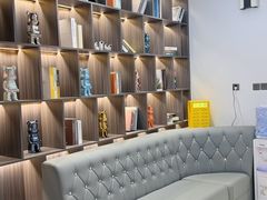 -鹏城丽景酒店(华强北红岭地铁站店)