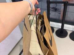 -NIKE 换季优惠店(上海青浦奥特莱斯)
