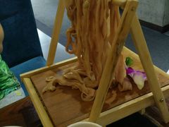 -重庆德庄火锅(体育中心店)