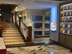 -顺峰(农展馆店)