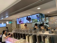 -喜茶(广州三元里卜蜂莲花店)