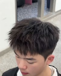 -逸丝风尚yesfashion造型