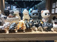 -藏猫猫咖啡主题馆(中央大道店)