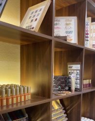 -蜜丝卡伦美甲美睫半永久