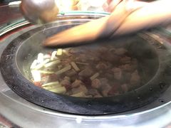 -老村长铁锅宴(航才路店)