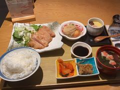 -味太助·银饭食堂(中华城店)