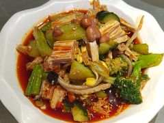 -陈熹公民族美食文化餐厅(中华广场店)