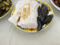 乾毓德平价海鲜火锅城-天津乾毓德饭庄·清真传统炒菜·海鲜烧烤(咸阳路店)