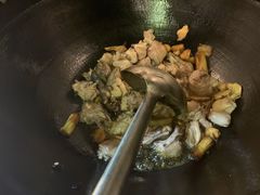 -徽州铁锅宴·地锅鸡地锅鱼