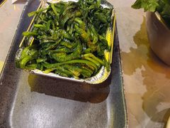 -沪上名羊天下•烤羊腿•东北烧烤•小龙虾(浦东直营总店)
