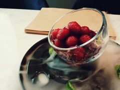 颜如玉-Wei菋·Le Bistrot