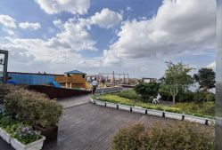 -小蜜蜂农场(凯德七宝购物广场店)