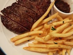 -羽深肉铺 Steak & Wine
