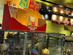 -麦当劳(新王府井店)