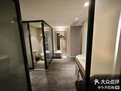 -汉庭优佳(成都一品天下蜀汉路东地铁站店)