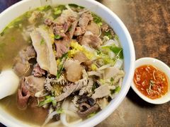 -潮镇老尾牛杂(环城西路店)