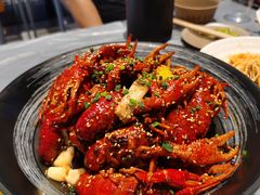 -肥肥虾庄·金牌油焖大虾(杨园滨江时代walk店)