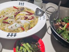 -渔语鱼酸菜鱼新川菜(来福士店)