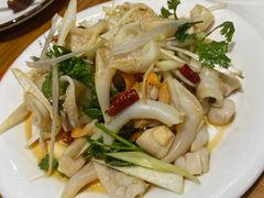 -超越海鲜屋(飞龙物业店)