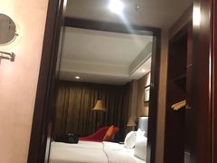 -顺德君豪酒店(佛山容桂渔人码头店)