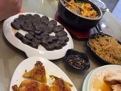 -英兰朝族饭店·英兰锅包肉(佳园路店)