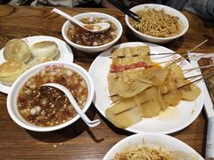 -蓉李记成都名小吃(太原龙湖万达店)