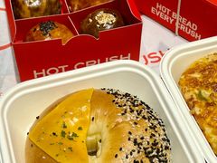 -HOT CRUSH趁热集合·现烤面包(环球港店)