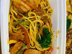 麻辣腌肉意面-豆恩咖餐(厦大翔安店)