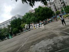 -矿泉游泳场