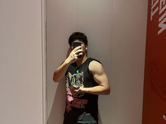 -乐刻运动健身(同曦假日百货店)