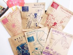 -猫的天空之城概念书店(杭州南宋御街店)